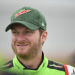 Dale Earnhardt Jr. otvorene označuje najväčších slabých hráčov sezóny NASCAR 2025