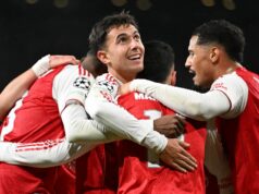 Ďalších päť zápasov Arsenalu v porovnaní s Chelsea a Man City po obrovskom víťazstve Bayernu Arsenal sa v tejto sezóne ženie za slávou v Premier League aj Lige majstrov.