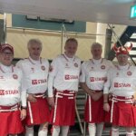 Fanúšikovia Dánska vo svojich špeciálnych červených kiltoch mieria do Škótska na zápas Majstrovstiev sveta „winner bere all“.