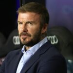 David Beckham, spolumajiteľ Interu Miami CF, sa zúčastňuje zápasu play-off MLS Cup 2025 medzi Inter Miami CF a Nashville SC