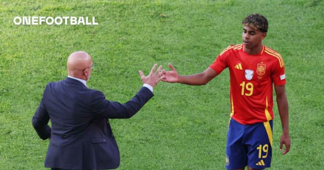 😤 De La Fuente kritizuje Barçu a chváli Yamal: Lamine chcel zostať
