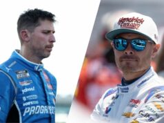 Denny Hamlin hovorí, že je „roztrhaný“ o šampionáte Kylea Larsona v NASCAR z jedného dôvodu Denny Hamlin hovorí, že je „roztrhaný“ o šampionáte Kylea Larsona v NASCAR z jedného dôvodu