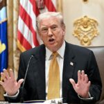 Prezident Donald Trump sa v nedeľu popoludní chystá na svoj prvý zápas sezóny NFL