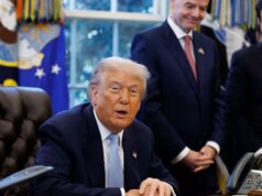 Donald Trump hovorí fanúšikom jedného národa, aby sa NEVRÁTALI na majstrovstvá sveta v Amerike Donald Trump