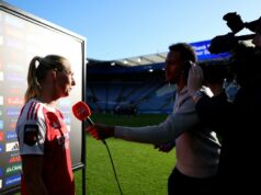 Dôrazné varovanie Stina Blacksteniusa pre Chelsea po jasnom odkaze Arsenalu Stina Blackstenius je v rozhovore pre médiá po zápase Barclays Women's Super League medzi Leicesterom City a Arsenalom na King Power Stadium.