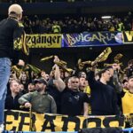 Dortmund vedie cestu, keď nemeckí fanúšikovia pretvárajú, čo znamená podporovať klub