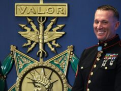 Držiteľ Medal of Honor sa pripojí k XX-XY Athletics Držiteľ Medal of Honor sa pripojí k XX-XY Athletics