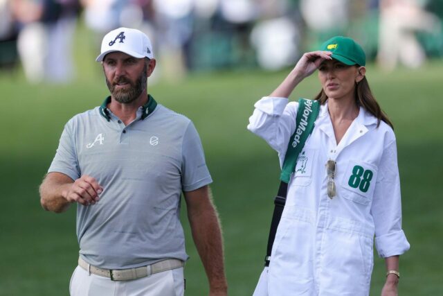 Dustin Johnson a Paulina Gretzky oslavujú Deň vďakyvzdania zábavným Shotski momentom
