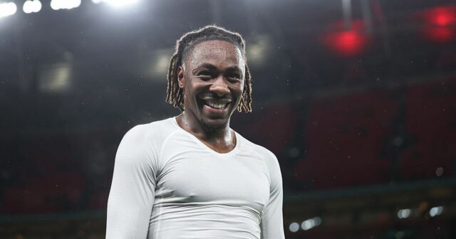 Eberechi Eze odhaľuje dve veci, ktoré zlepšil s Arsenalom a Eberechi Eze skóroval za Anglicko vo štvrtok večer