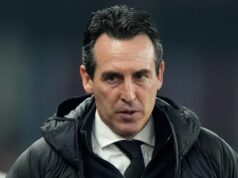 Emery akcie rozprávajú skutočný príbeh o tom, ako hnijúca hviezda Aston Villy bude stáť Liverpool neočakávaných 35 miliónov libier Emery akcie rozprávajú skutočný príbeh o tom, ako hnijúca hviezda Aston Villy bude stáť Liverpool neočakávaných 35 miliónov libier