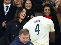 Emma Raducanu stredobodom kamier, keď Anglicko porazilo All Blacks Emma Raducanu stredobodom kamier, keď Anglicko porazilo All Blacks