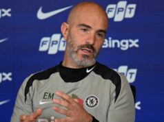 Enzo Maresca ukazuje skutočné farby v reakcii na kritiku Wayna Rooneyho zo strany Chelsea Enzo Maresca