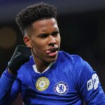 Estevao Willian bol pôsobivý, keď Chelsea porazila Barcelonu 3:0 na Stamford Bridge.