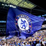 Európski giganti sa snažia vziať nechceného hráča z rúk Chelsea