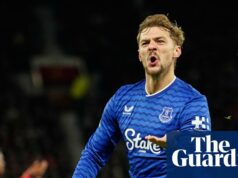 Everton porazil bizarnú Gueyeho červenú kartu a porazil letargický Manchester United | Premier League Everton porazil bizarnú Gueyeho červenú kartu a porazil letargický Manchester United | Premier League