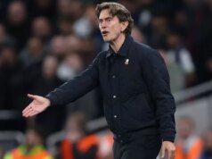 Predpoveď a kurzy Tottenham Hotspur vs Man United pred súbojom Premier League Tottenham Hotspur manager Thomas Frank has been speaking ahead of the visit of Manchester United in the Premier League on Saturday