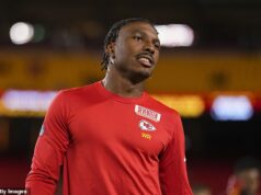 Ex-Chiefs hrdina Super Bowl Mecole Hardman podpísal zmluvu s Buffalo Bills Bills podpisuje bývalý Chiefs wide receiver Mecole Hardman do svojho cvičného tímu