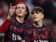 Ex-Man Utd skaut kritizuje klub za „obrovskú chybu“, keď nechal odísť „najlepšiu“ hviezdu Alvaro Carreras a Alejandro Garnacho