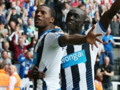 Ex-Prem hrdina strelil ZNOVA ŠESŤ gólov za hviezdami nabitý tím nedeľnej ligy Papiss Cisse