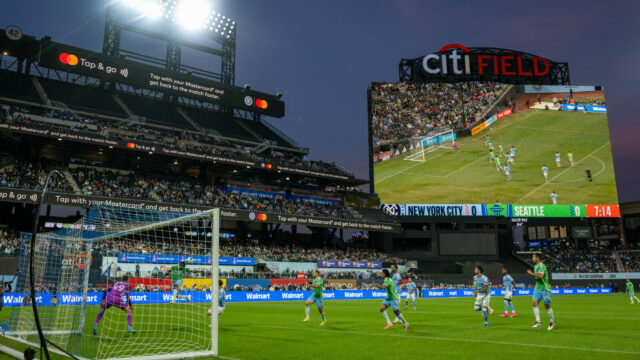 Exkluzívne: Posilnenie Benjamina Seska bolo prijaté, keď sa skrátila časová Exkluzívne: Posilnenie Benjamina Seska bolo prijaté, keď sa skrátila časová os návratu