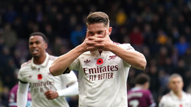 Expert na zranenia prezrádza, ako dlho bude duo Gunnersl mimo hry po stiahnutí Burnley
