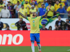 Fanúšikovia Barcelony dostávajú dlho očakávané správy o zranení Raphinhu Fanúšikovia Barcelony dostávajú dlho očakávané správy o zranení Raphinhu