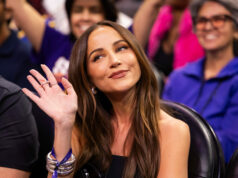 Fanúšikovia Bengals volajú Kay Adams, keď na Deň vďakyvzdania povzbudzuje tím Joea Burrowa vs. Ravens logo pochodového šialenstva