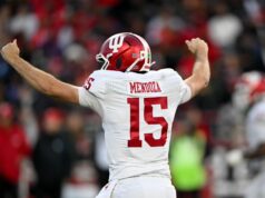 Fanúšikovia CFB trollujú bývalého HC po tom, čo Nittany Lions takmer porazil Indianu pred hrdinstvom Fernanda Mendozu logo pochodového šialenstva