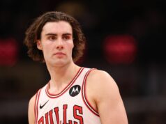 Fanúšikovia NBA sa zbláznili, pretože Josh Giddey bol poslaný do šatne od 23,3 miliónov dolárov Forward’s Brutal Ankle Breaker logo pochodového šialenstva