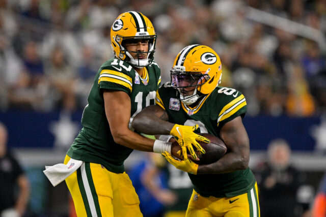 Fanúšikovia NFL reagujú, keď je Josh Jacobs vylúčený po zranení logo pochodového šialenstva