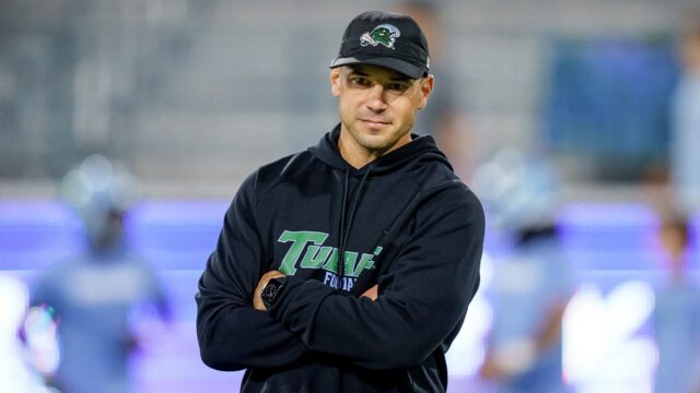 Florida najala Jona Sumralla ako hlavného futbalového trénera, uvádza správa Florida najala Jona Sumralla ako hlavného futbalového trénera, uvádza správa