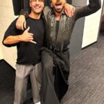 Z futbalovej hviezdy, z ktorej sa stala mediálna identita, sa Beau Ryan dostal do Hollywoodu po potvrdení, že bude hrať vo filme The SpongeBob Movie: Search for SquarePants (na snímke so spevákom Rickym Martinom), ktorý bude čoskoro uvedený na trh.