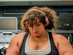 Fury ako „biologický muž“ vyhráva podujatie World’s Strongest Woman v Texase… ako súperi tvrdia, že nemali poňatia o pozadí športovca Američanka Jammie Bookerová vyhrala majstrovstvá sveta najsilnejšej ženy v Arlingtone
