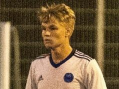 Futbalista zomrel na 15 minút, keď sa srdce zastavilo na ihrisku s „príčinou stále neznámou“ Futbalista zomrel na 15 minút, keď sa srdce zastavilo na ihrisku s „príčinou stále neznámou“