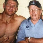 Dvojnásobný víťaz titulu Knights Billy Peden vzdal hold svojmu otcovi Atholovi (na spoločnom obrázku) po tom, čo tento týždeň zomrel.