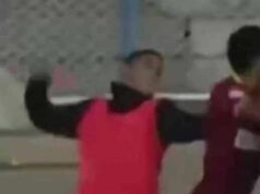 Futbalový zápas upadá do chaosu so 17 červenými kartami a políciou za použitia slzotvorného plynu | Futbal | Šport Futbalový zápas upadá do chaosu so 17 červenými kartami a políciou za použitia slzotvorného plynu | Futbal | Šport