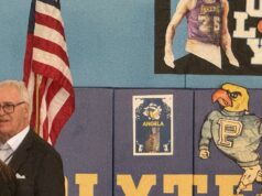 Gail Goodrich poctila alma mater, že pre neho pomenovala svoju telocvičňu Gail Goodrich poctila alma mater, že pre neho pomenovala svoju telocvičňu