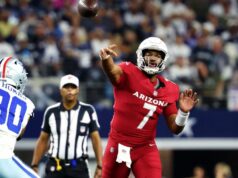 Gannon: Murray je stále Cardsovým štartérom napriek úspechu Brissett Gannon: Murray je stále Cardsovým štartérom napriek úspechu Brissett