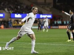 Garnacho zachránil Chelsea pred porážkou v Qarabagu Garnacho zachránil Chelsea pred porážkou v Qarabagu