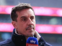 Gary Neville menuje jediný tím, ktorý môže zabrániť Arsenalu vyhrať Premier League Gary Neville