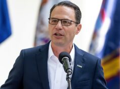 Guvernér Pennsylvánie Josh Shapiro obhajuje Eagles kontroverzný tush push Guvernér Pennsylvánie Josh Shapiro obhajuje Eagles kontroverzný tush push