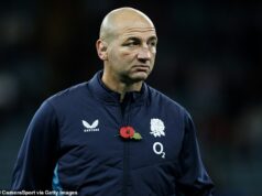 Hlavný tréner Anglicka Steve Borthwick monitoruje zranenia kľúčových hviezd pred kritickým súbojom na Novom Zélande Steve Borthwick by mohol byť bez kľúčových hráčov Ollie Chessum a Tommy Freeman v sobotňajšom kritickom súboji s Novým Zélandom