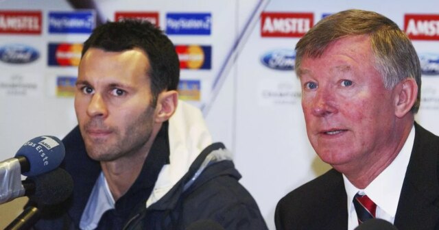 Ryan Giggs a Alex Ferguson na tlačovej konferencii