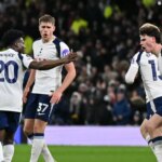 Mohammed Kudus oslavuje skórovanie proti Fulhamu