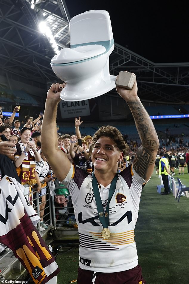 Hodnotenie každého žrebu tímu NRL v roku 2026: Zistite, či Pôjdu Broncos budúci rok z prístrešku do prístavku? Reece Walsh (na obrázku) a jeho spoluhráči majú pred sebou ťažkú cestu, ak sa budú opakovať ako premiéri