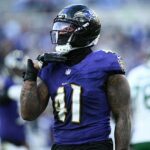 Hviezda Baltimore Ravens Dre'Mont Jones dostala pokutu 14 000 dolárov od NFL za toto „násilné gesto“