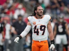 Hviezda Denver Broncos Alex Singleton odhalila diagnózu šokovej rakoviny a oznámila čas preč z NFL Hviezda Denver Broncos Alex Singleton odhalila diagnózu šokovej rakoviny a oznámila čas preč z NFL