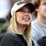 Hviezda Fever Sophie Cunningham zdieľa posolstvo viery uprostred rokovaní WNBA