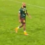 Bryan Mbeumo vtrhol z ihriska po tom, čo sa jeho kamerunskému tímu nepodarilo kvalifikovať na majstrovstvá sveta