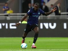 Hviezda Interu Miláno sa po zranení vráti v súboji derby proti AC Miláno Hviezda Interu Miláno sa po zranení vráti v súboji derby proti AC Miláno